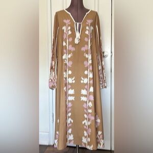 Miss Look beatiful floral dress size L. Oversized style long dress.